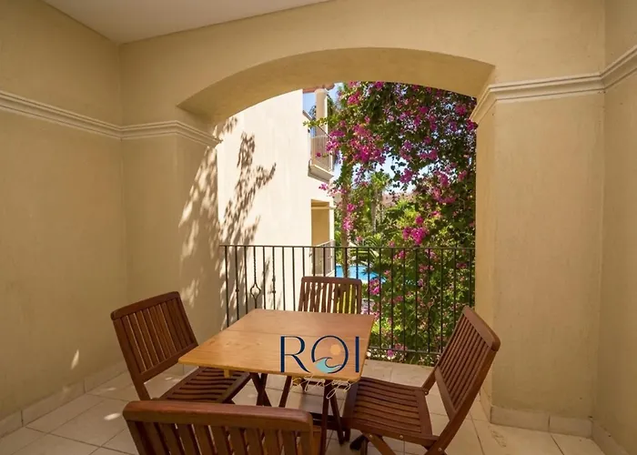Apartment Veranda 1Br With Private Terrace & Pool View *